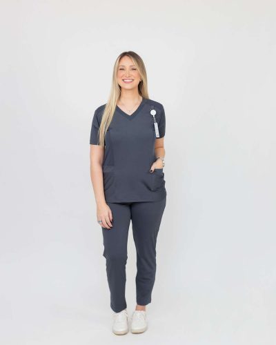 Conjunto Scrub Moove Manga Curta | Calça Tradicional com Porta Crachá